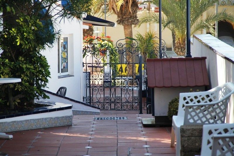 Playaflor Chill Out Resort A 50 Mtrs De La Playa (Adults Only) 플라야데라스아메리카스 외부 사진