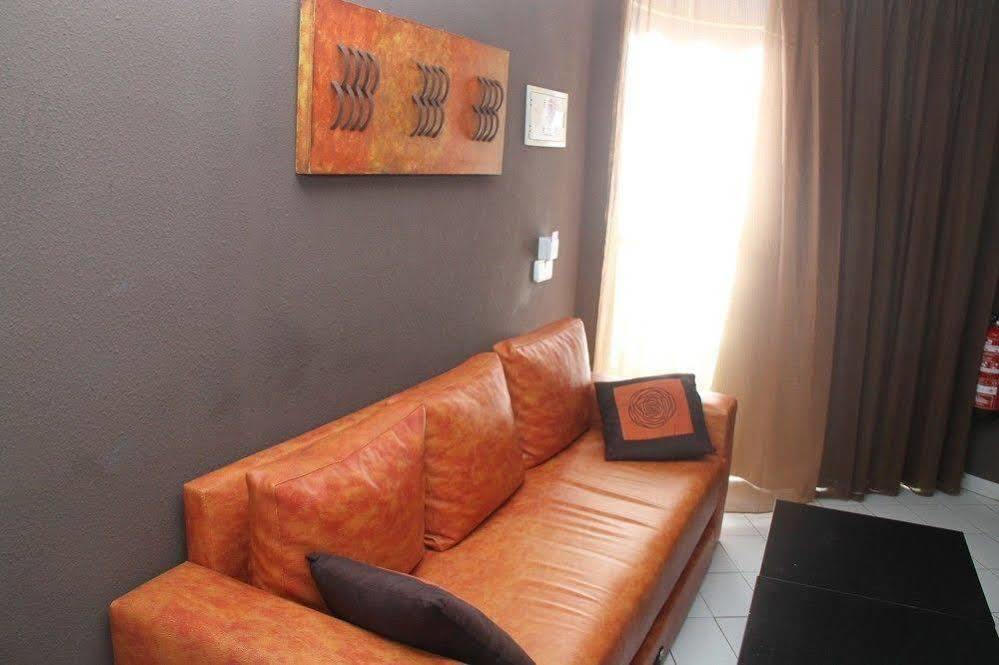 Playaflor Chill Out Resort A 50 Mtrs De La Playa (Adults Only) 플라야데라스아메리카스 외부 사진